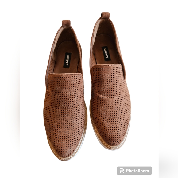 DKNY Bari Platform Sneakers Tan cognac microsuede sz 7.5 casual coastal cowgirl - Picture 5 of 9